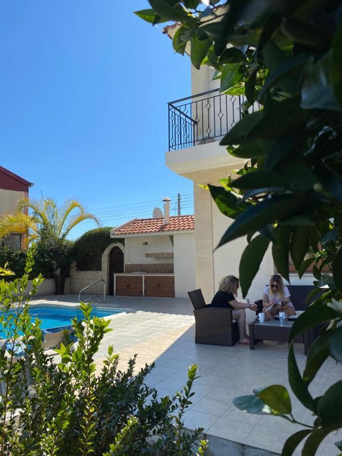 Episkopi Villa, Luxury 4 Bedroom With Pool - Лимасол Экстерьер фото